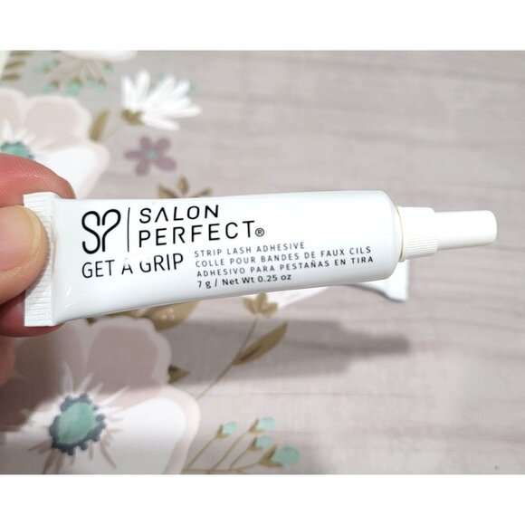 Salon Perfect Get A Grip Strip Lash Adhesive 7g / 0.25 Oz 2 Pack - Picture 3 of 4